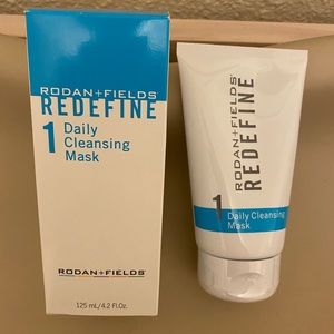 NEW Rodan + Fields Redefine Daily Cleansing Mask